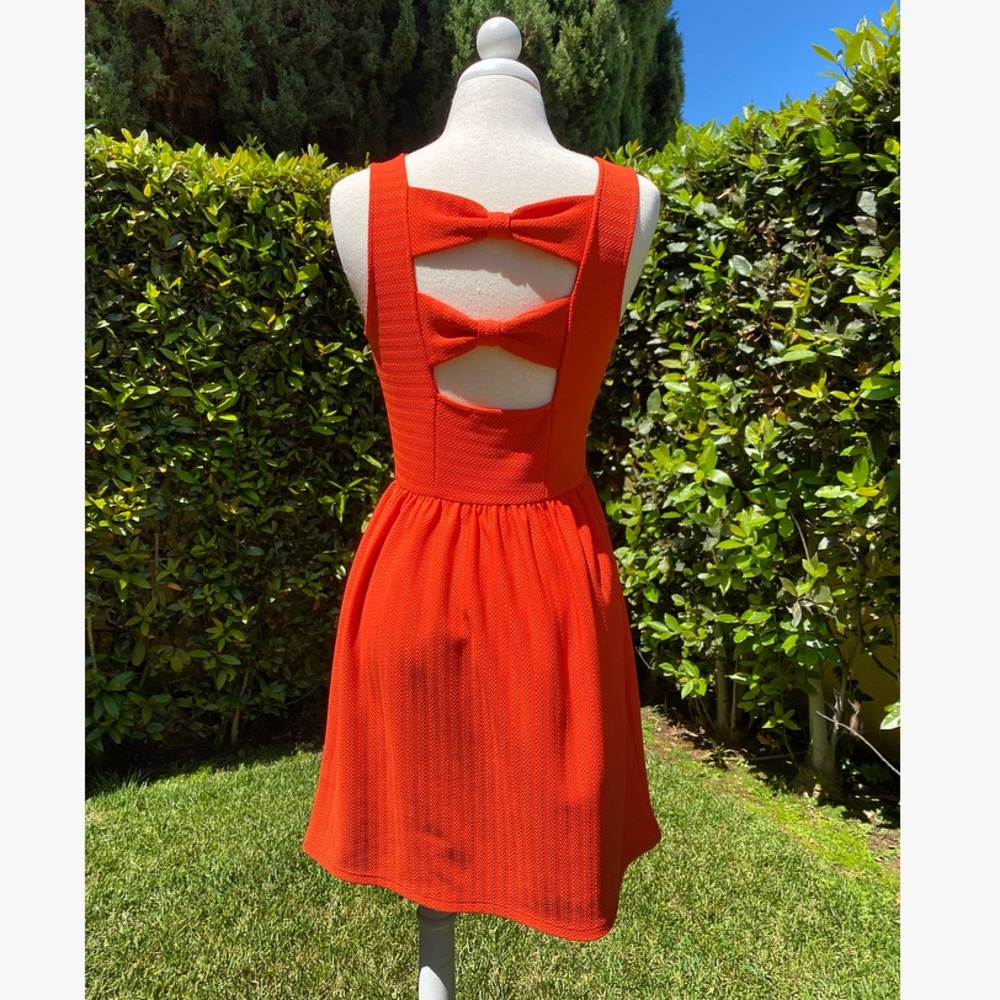 Orange dress